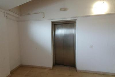 Penthouse cu 3 camere decomandat, mobilat în Girocului - 20