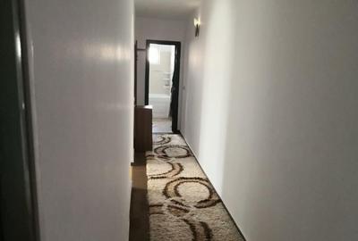 Apartament cu 3 camere decomandate Zona George Enescu - 9