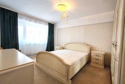 Apartament cu 3 camere decomandat în Ultracentral