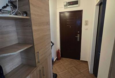 Apartament cu 2 camere semidecomandat în Girocului - 2