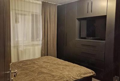 Apartament cu 2 camere decomandat în 1 Mai - 10