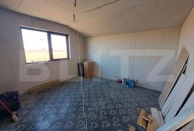 Casă cu Teren 560 Mp în Stupini - 4