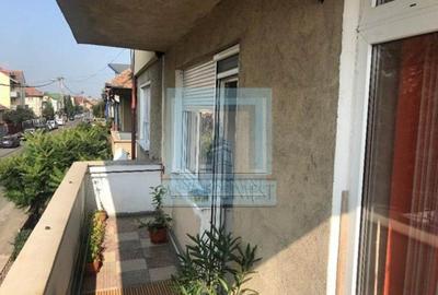 Ap 4 camere decomandat - zona Aurel Vlaicu - 6