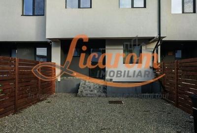 Casă cu 4 camere cu Canalizare în Tărlungeni - 1
