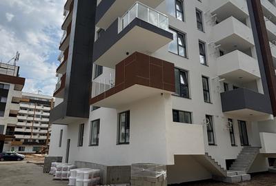 Metrou Berceni - 2 camere decomandat cu mutare rapida - strada Biruintei - 12