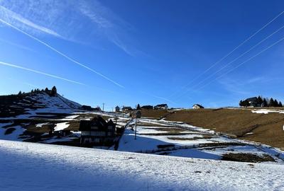 Teren intravilan 8400 mp, Fundata, zona Bran -  Moieciu - 9