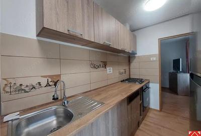 Apartament la casa, renovat, zona Politie Apartament la casa, renovat, zona Politie - 3