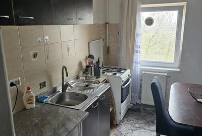 Vand apartament 3 camere - 8