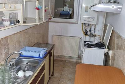 Garsonieră decomandată în Central - 2