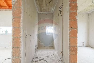 Casa spa?ioasa la gri, 4 camere, 3 bai, teren 500 mp ... - 7