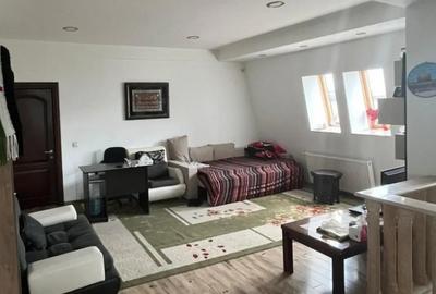 Casă cu 7 camere cu Teren 120 Mp în Colentina - 11