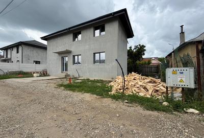 Casă cu 4 camere în Milcov - 1