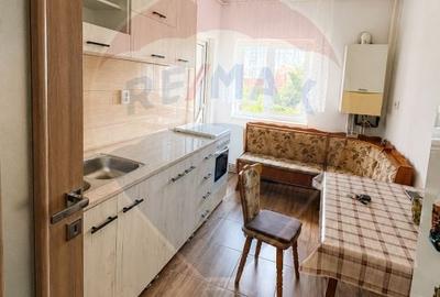 Apartament cu 2 camere decomandat în Central - 4