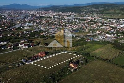 Teren de Vanzare in Bistrita: O Investitie in Viitorul Tau. - 2