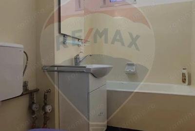 Apartament cu 3 camere decomandat, mobilat în Decebal