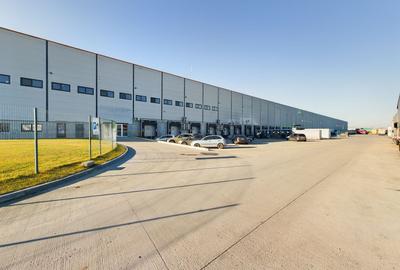 Spațiu industrial, de 8,000 mp, în Aeroport - 3