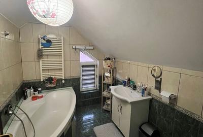 Apartament cu 2 camere decomandat în Central - 3