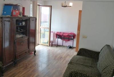 Casă individuală cu 12 camere decomandat cu Teren 400 Mp în Ghencea - 3