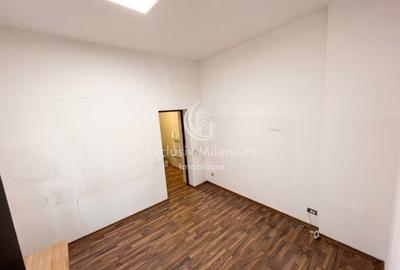 Birou, de 90 mp, în Unirii - 2