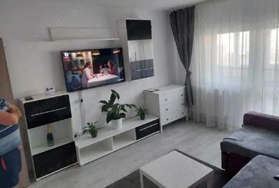 Garsonieră decomandată în Central - 2