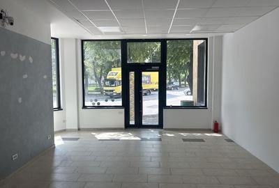 Spațiu comercial, de 60 mp, în Central - 6
