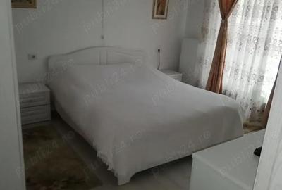 Casă cu 4 camere cu Teren 1200 Mp în Central