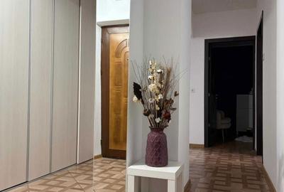 Apartament cu 3 camere decomandat în Dancu - 3