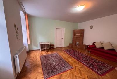 2 camere Piata Brasaai-Centrul Istoric - 3