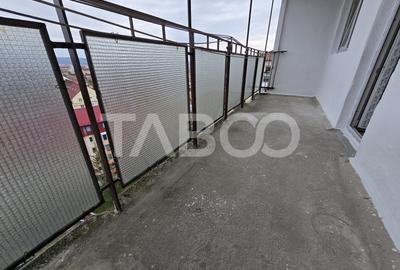 Apartament decomandat de vanzare cu 3 camere balcon zona Mihai Viteazu - 4
