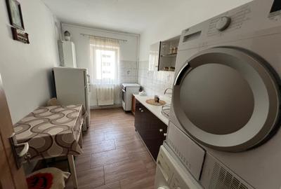Apartament cu 3 camere în Vasile Aaron - 8