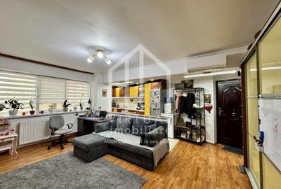 Apartament cu 2 camere semidecomandat în Turnișor - 5