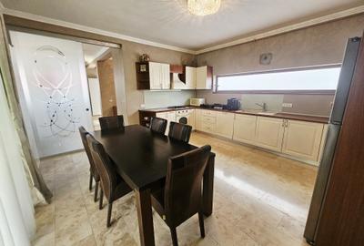 Casă individuală cu 4 camere cu Canalizare în 9 Mai - 25