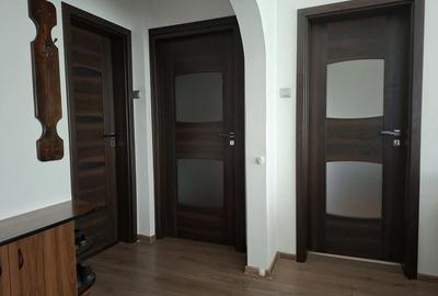 Apartament cu 3 camere decomandat în Rogerius - 8
