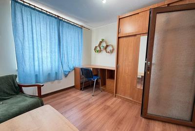 Apartament cu 4 camere decomandat în Central - 3