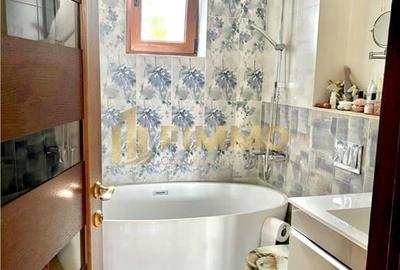 Duplex Ultracentral | 140 mp | ID : 1472 - 7