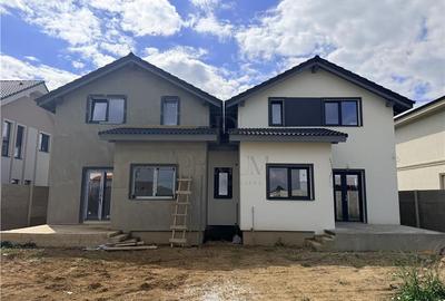 Duplex cu 4 camere cu Canalizare în Urseni - 1