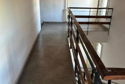 De vanzare apartament cu 2 camere, mansarda cladire in asociatie, etaj 3, zona parc, P-ta Crucii - 7