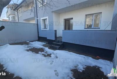 Casă cu 4 camere cu Teren 157 Mp în Central - 16