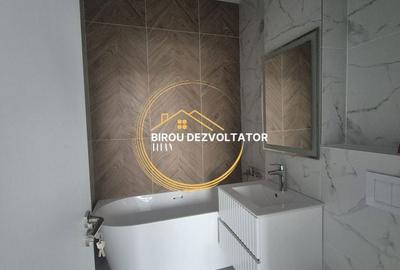 Garsonieră decomandată în Titan - 3