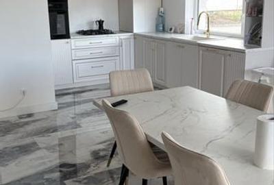 Apartament cu 3 camere în Central - 1