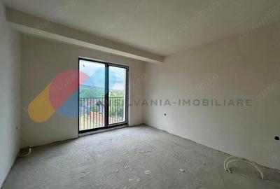 Duplex, 150 mp utili, 700 mp teren, ideala pentru familie sau birou - 14