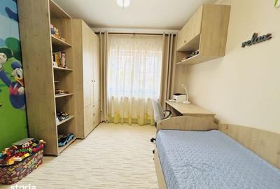 Apartament cu 4 camere decomandat în Progresul - 8