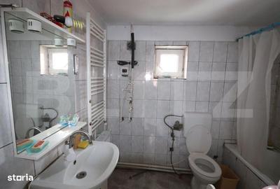 Casă cu 5 camere cu Teren 8895 Mp în Crângurile - 13