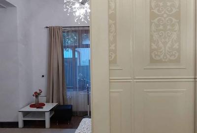 De vânzare Spațiu Comercial / 2 Apartamente ,210 mp utili, Pietonală, Oradea. - 2