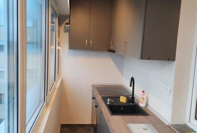 Apartament cu 2 camere semidecomandat în Casa de Cultură - 2