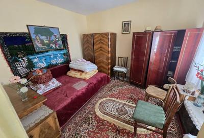 Casă individuală cu 2 camere cu Teren 3751 Mp în Hârsești - 3