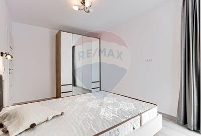Apartament cu 3 camere decomandat, mobilat în UTA - 7
