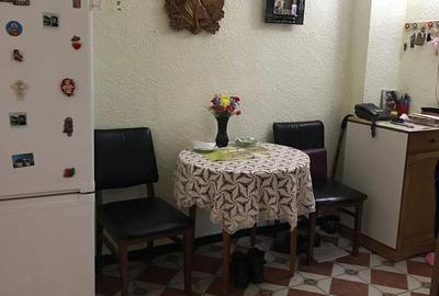 Apartament cu 3 camere decomandat, mobilat în Central - 1