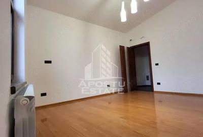 Spațiu comercial, de 160 mp, în Subcetate - 9