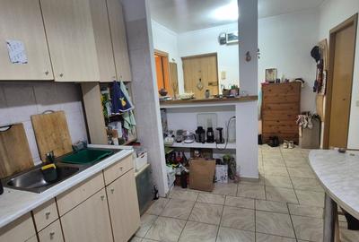 Apartament cu 2 camere semidecomandat, mobilat în Tineretului